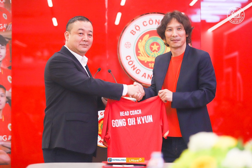 HLV Gong Oh Kyun muốn "toàn Châu Á biết tới CAHN"