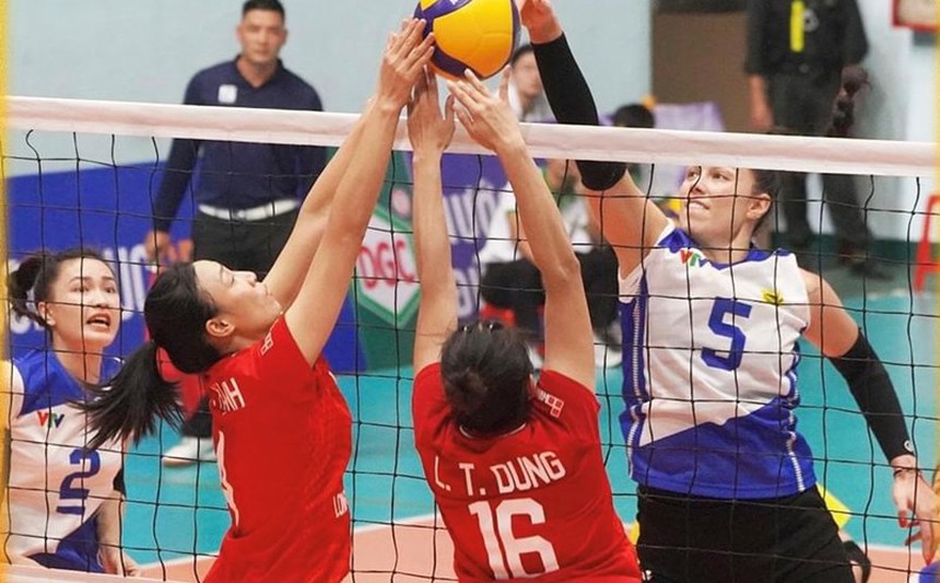 Tin nóng thể thao sáng 13/11: Xác định các đội dự VCK bóng chuyền VĐQG, Messi giành thêm danh hiệu - Ảnh 2.