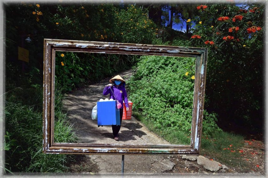 'Cung đường nghệ thuật' chào mừng 130 năm Đà Lạt - Ảnh 1.