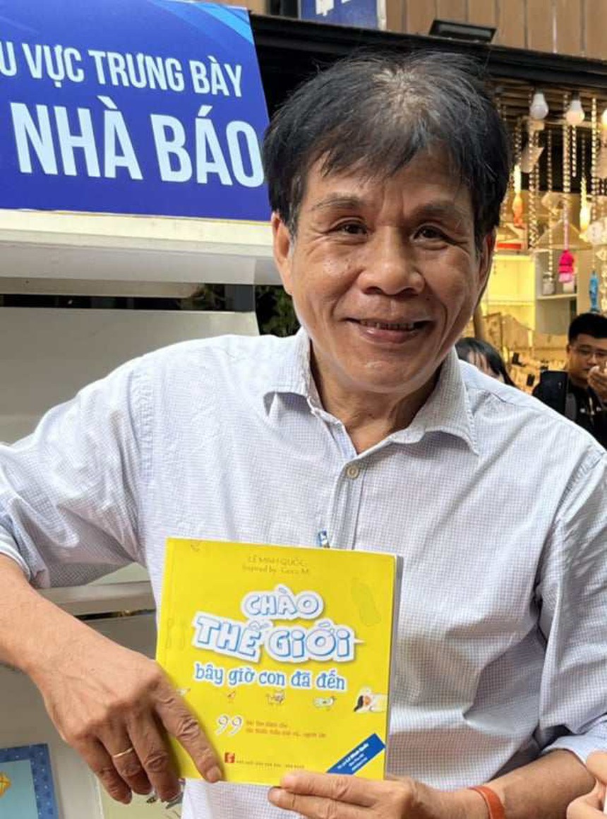 Nhà thơ Lê Minh Quốc: 'Viết là mạnh dạn trình bày lại những điều đã học' - Ảnh 2.