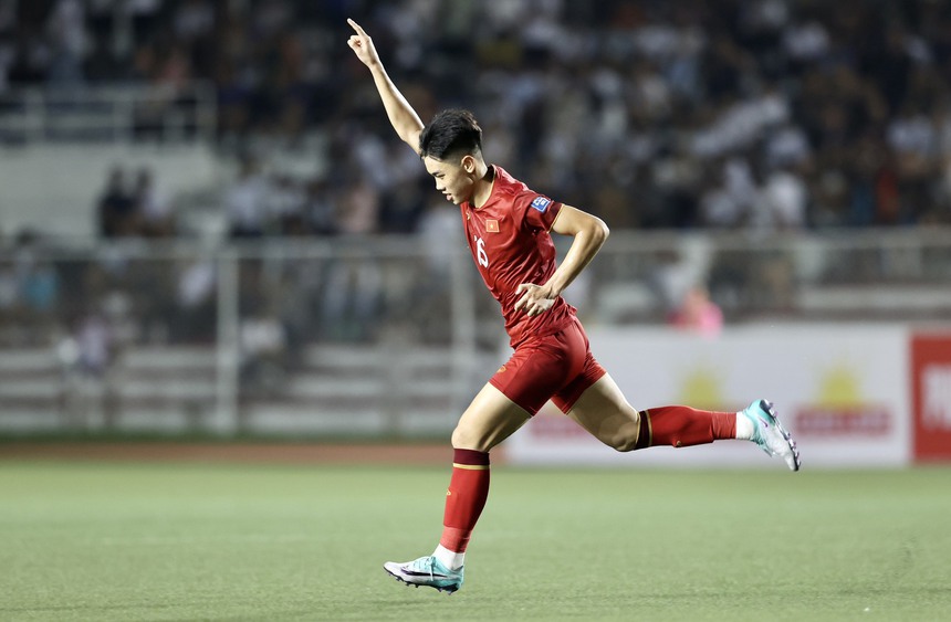 Người quan sát: Kiểm soát và chuyển đổi - Ảnh 1.