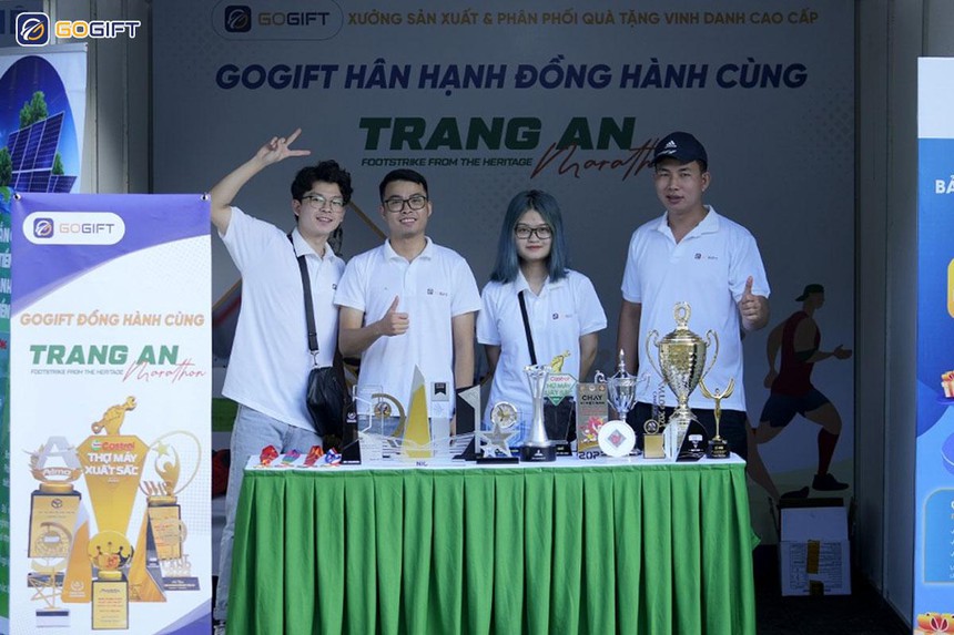 Gogift - Nhà tài trợ cúp vinh danh, bảng vinh danh các VĐV tại Trang An Marathon 2023 - Ảnh 4.