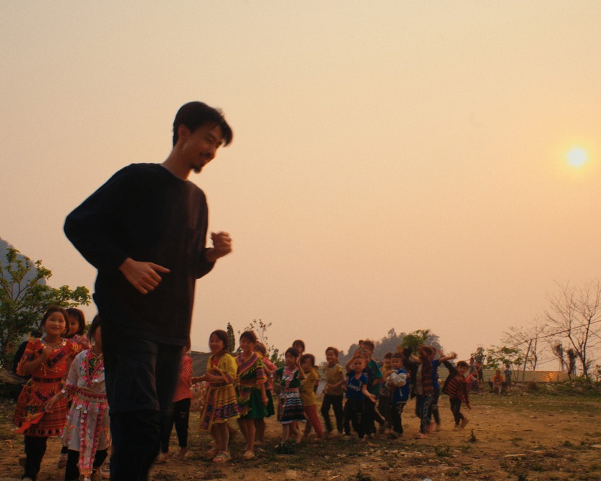 Rapper Đen Vâu 'sao kê' doanh thu thiện nguyện từ MV, dân mạng khen hết lời  - Ảnh 3.