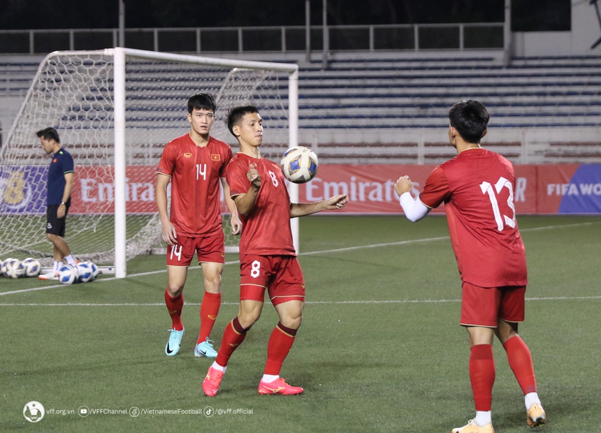 Tin nóng bóng đá tối 18/11: HLV Iraq báo tin dữ trước trận đấu với ĐT Việt Nam - Ảnh 3.