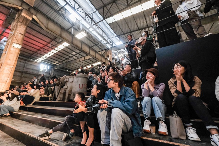 Thời trang cổ phục thu hút người trẻ - Ảnh 9.