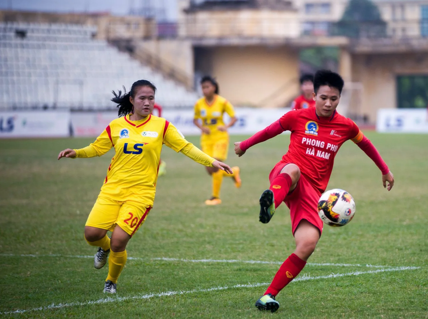 Tuyết Dung ngăn cản Kim Thanh, Bích Thuỳ làm nên lịch sử ? - Ảnh 1. Tuyết Dung ngăn cản Kim Thanh, Bích Thuỳ làm nên lịch sử ? - Ảnh 1.