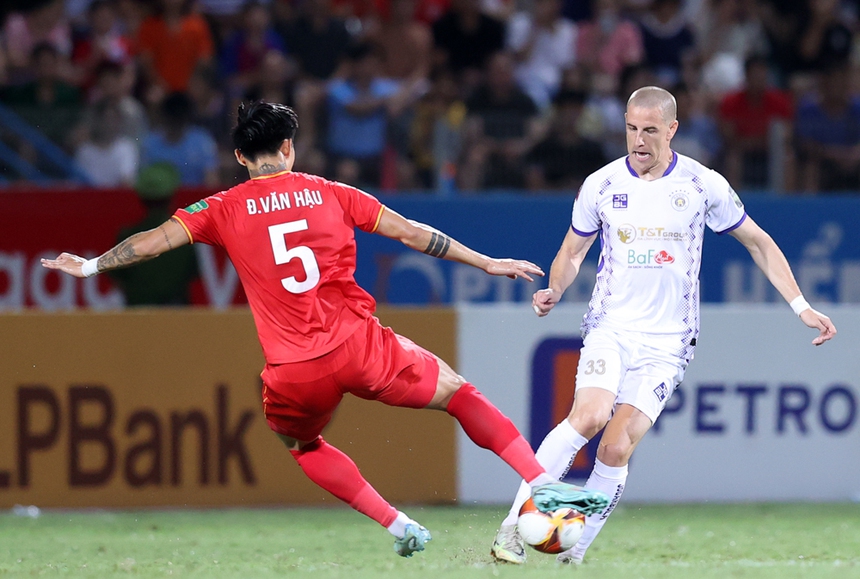 CLB Hà Nội chia tay 2 ngoại binh bom tấn - Ảnh 1.