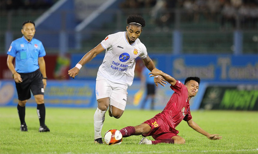 Nhận định bóng đá Nam Định vs TPHCM (18h00, 3/11), V-League vòng 3 - Ảnh 2. Nhận định bóng đá Nam Định vs TPHCM (18h00, 3/11), V-League vòng 3 - Ảnh 2.