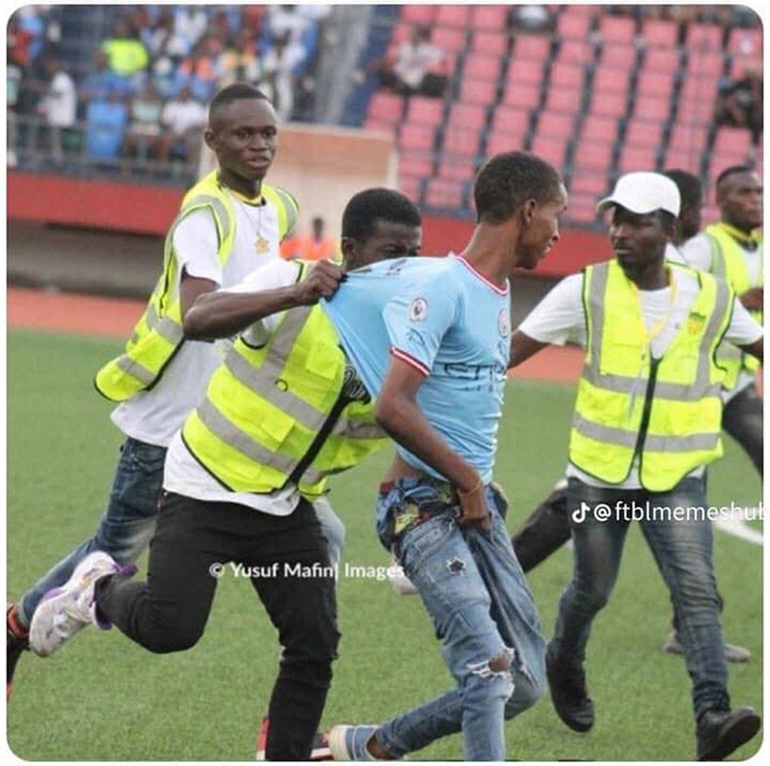 Salah suýt bị CĐV Man City tấn công trước thềm trận đại chiến vào cuối tuần - Ảnh 2.