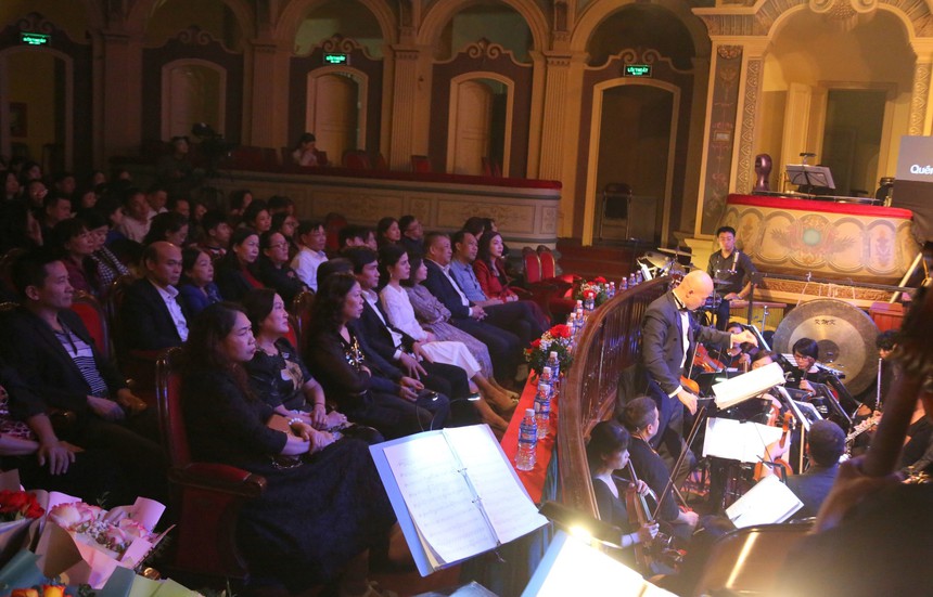 Hải Phòng lần đầu tiên biểu diễn loại hình nhạc kịch - Ảnh 2.