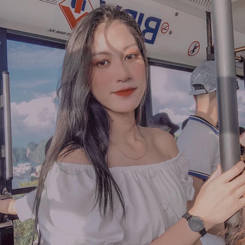 Ngây ngất trước nhan sắc của hoa khôi giải bóng chuyền VĐQG 2023 Hoàng Thị Kiều Trinh - Ảnh 5.