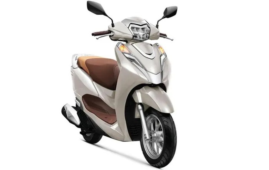 Tin xe hôm nay 20/11: Xe tay ga 'quốc dân' giảm giá sâu kỷ lục, Mazda3 cũ lăn bánh 5 năm được rao bán với mức giá ngỡ ngàng - Ảnh 4.