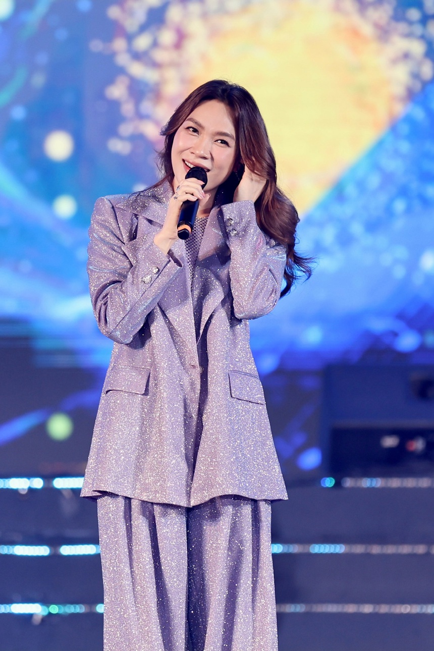Liveshow của Mỹ Tâm tại Hạ Long hết vé ngay sau 1 giờ mở bán - Ảnh 1.
