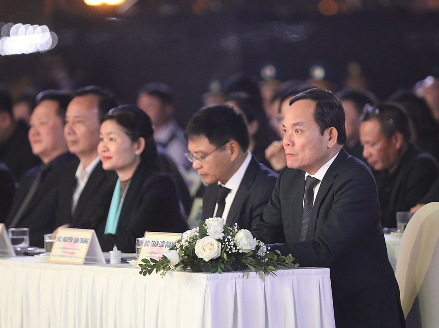 Tưởng niệm các nạn nhân tử vong do tai nạn giao thông tại Việt Nam năm 2023 - Ảnh 1.