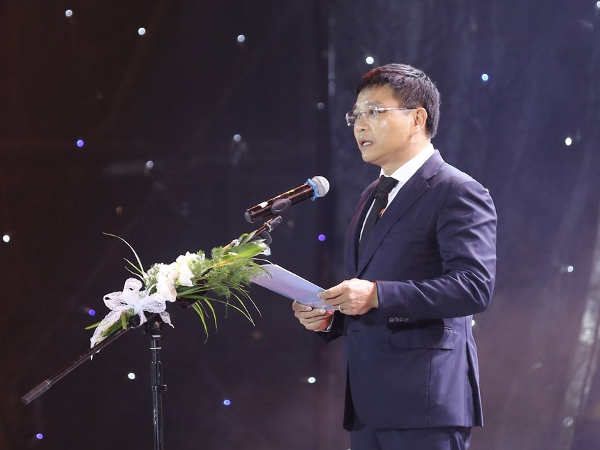 Tưởng niệm các nạn nhân tử vong do tai nạn giao thông tại Việt Nam năm 2023 - Ảnh 2.