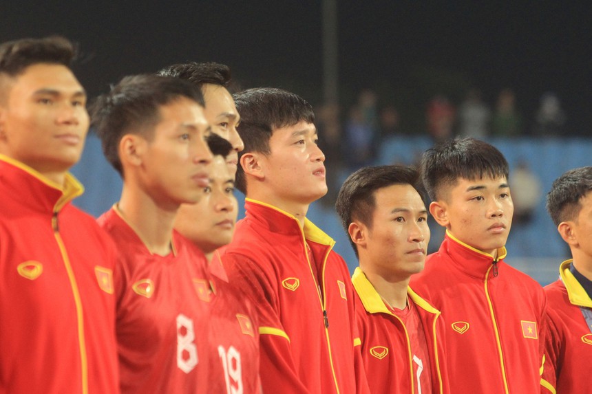 Chuyên gia đánh giá HLV Troussier mạo hiểm khi không dùng Hoàng Đức và Hùng Dũng - Ảnh 2.