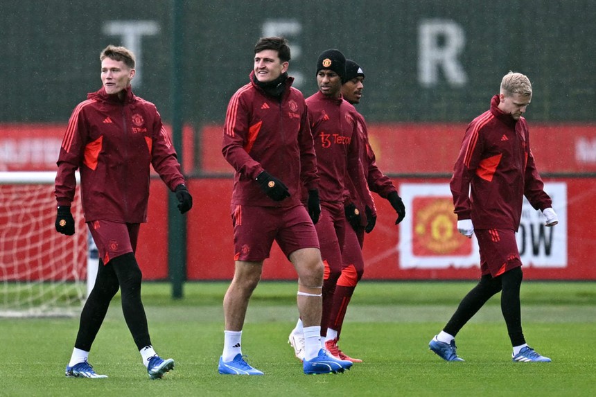 Tin nóng thể thao tối 23/11: 8 cầu thủ Việt Nam đối mặt nguy cơ bị treo giò - Ảnh 6. Tin nóng thể thao tối 23/11: 8 cầu thủ Việt Nam đối mặt nguy cơ bị treo giò - Ảnh 6.