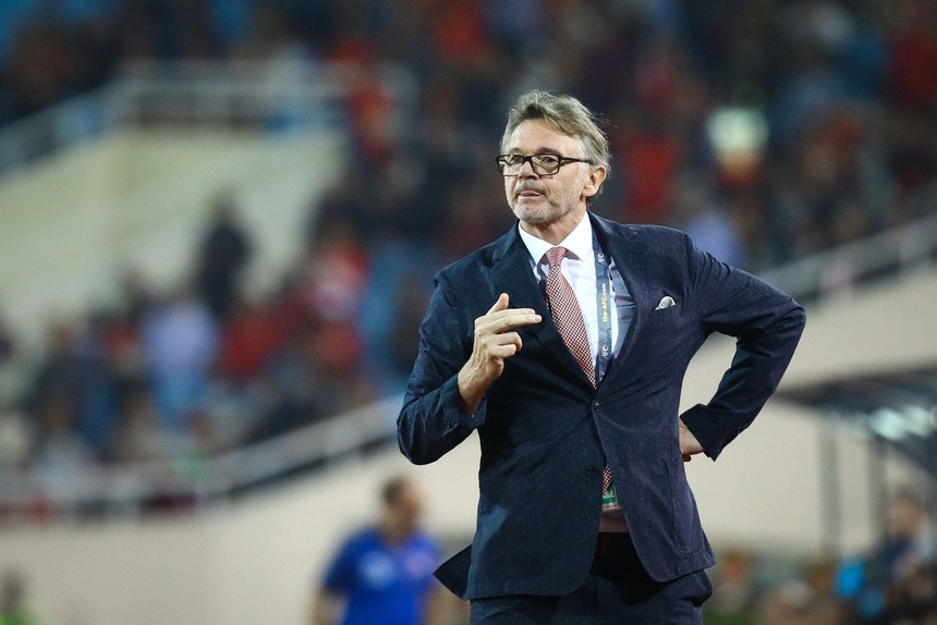 CHIẾN LƯỢC TRẺ HÓA ĐỘI TUYỂN VIỆT NAM: Quá nhiều thách thức - Ảnh 2.