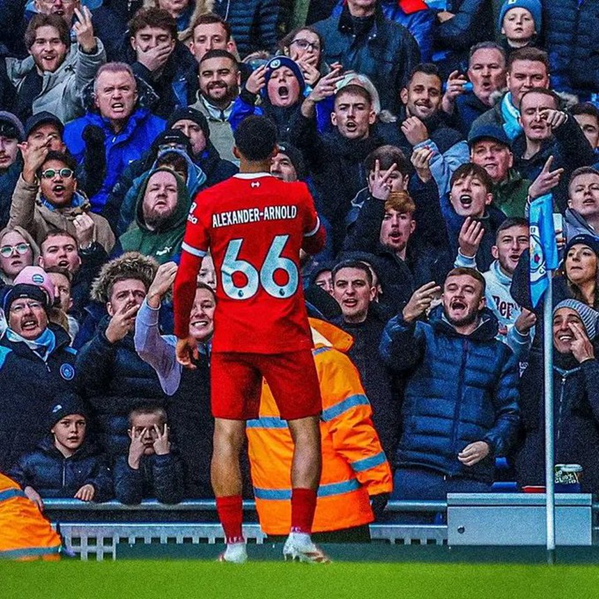 Man City bị Liverpool cầm chân trong ngày Haaland lập kỷ lục - Ảnh 6.