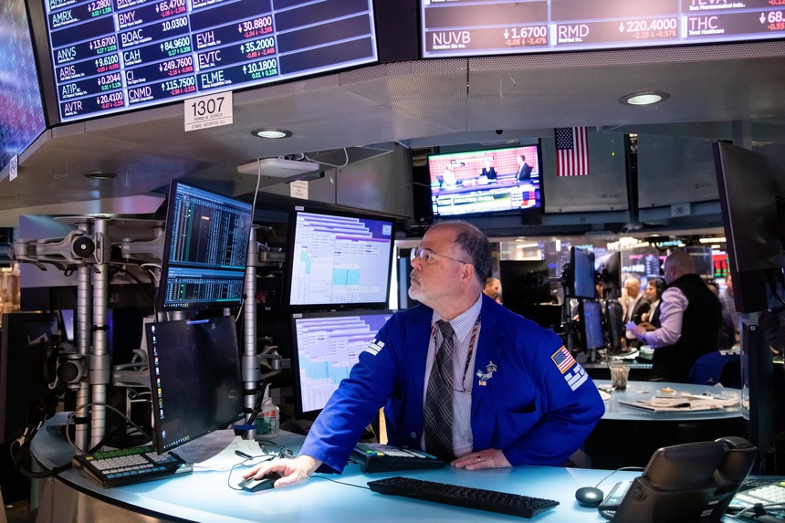 Thị trường chứng khoán tuần qua kém sôi động vì kỳ nghỉ lễ Tạ ơn - Ảnh 1.