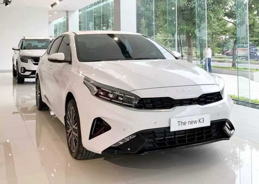 Tin xe hôm nay 25/11: Giá mẫu xe 'hot' của Toyota chạm đáy mới, Kia K3 giảm giá mạnh - Ảnh 3. Tin xe hôm nay 25/11: Giá mẫu xe 'hot' của Toyota chạm đáy mới, Kia K3 giảm giá mạnh - Ảnh 3.