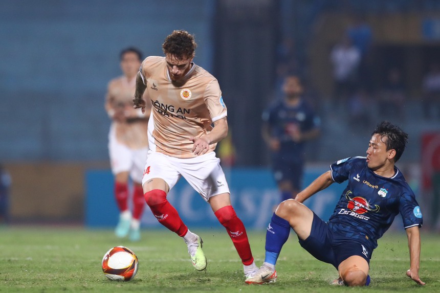 Kết quả bóng đá cúp Quốc gia 2023: CAHN loại HAGL, Đà Nẵng thắng Huế - Ảnh 2. Kết quả bóng đá cúp Quốc gia 2023: CAHN loại HAGL, Đà Nẵng thắng Huế - Ảnh 2.