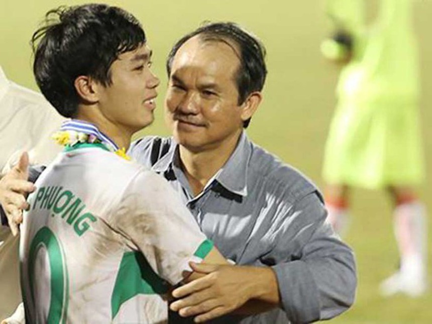 Yokohama sắp xuống hạng, Công Phượng có trở về Việt Nam? - Ảnh 3.