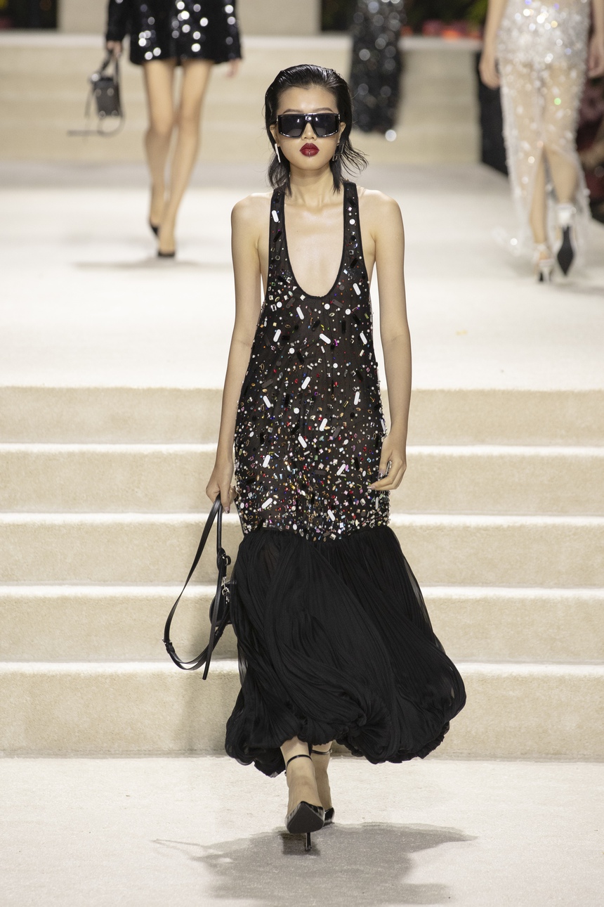 NTK Công Trí giới thiệu BST thời trang Xuân - Hè 2024 - Ảnh 9. NTK Công Trí giới thiệu BST thời trang Xuân - Hè 2024 - Ảnh 9.