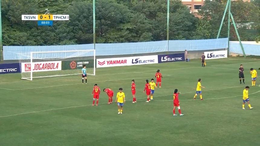 Tin nóng bóng đá Việt sáng 28/11: HAGL 'thở phào' với Thanh Bình, CLB TP.HCM không ưu tiên HLV Park - Ảnh 6.