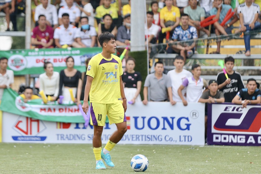 Dàn "hotgirl" khuấy động ngày hội bóng đá Thanh Hoá tại miền Nam - Ảnh 5.