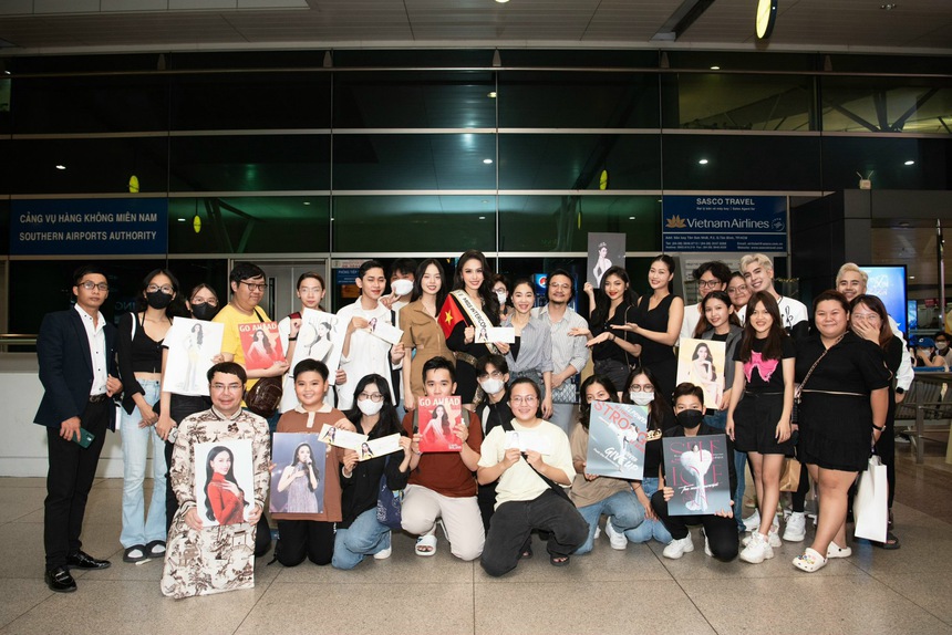 Lê Nguyễn Ngọc Hằng lên đường dự thi Miss Intercontinental 2023 - Ảnh 10.