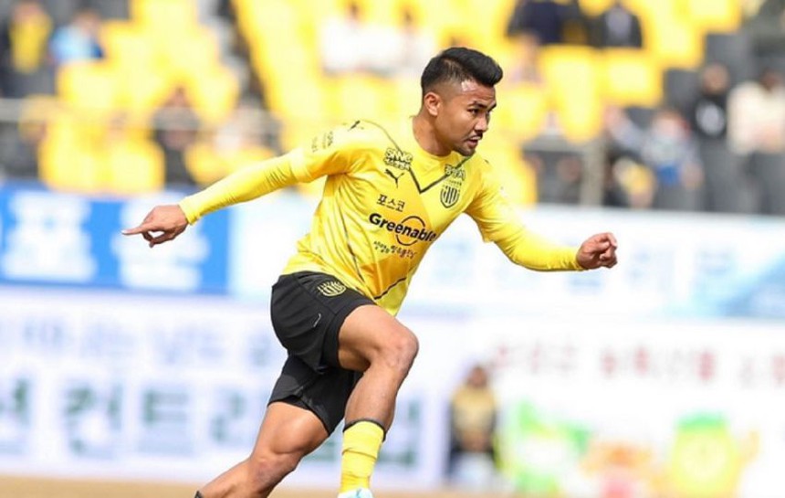 Đội trưởng ĐT Indonesia mắc sai lầm khó tin ở Hàn Quốc, khiến HLV kêu ca vì lối đá thô bạo, nguy cơ phải về nước - Ảnh 4.