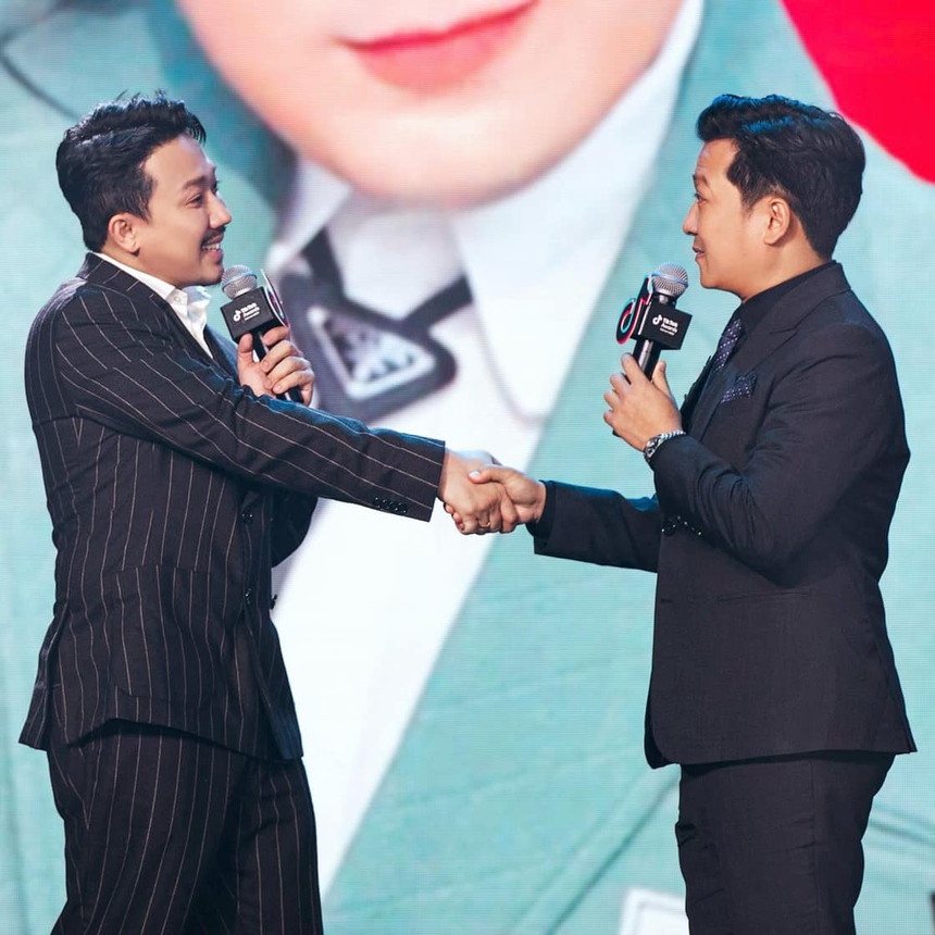 Trấn Thành than khổ vì dân mạng đòi so kè điểm này với Trường Giang - Ảnh 1. Trấn Thành than khổ vì dân mạng đòi so kè điểm này với Trường Giang - Ảnh 1.