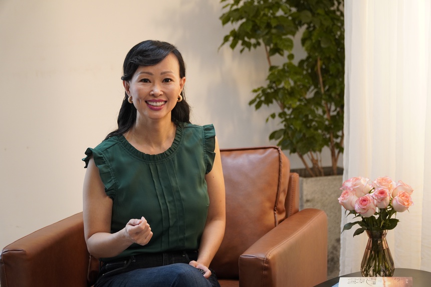 "Break time with Thái Vân Linh": Gỡ rối những vấn đề nơi công sở của giới trẻ - Ảnh 3.