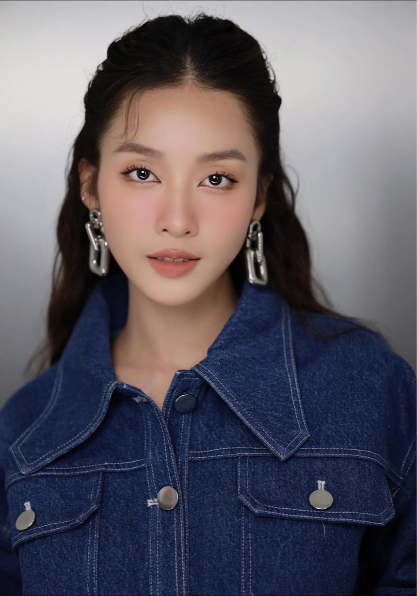 Chân dung chàng trai 'chạy deadline' cùng Hoa hậu Tiểu Vy - Ảnh 4.