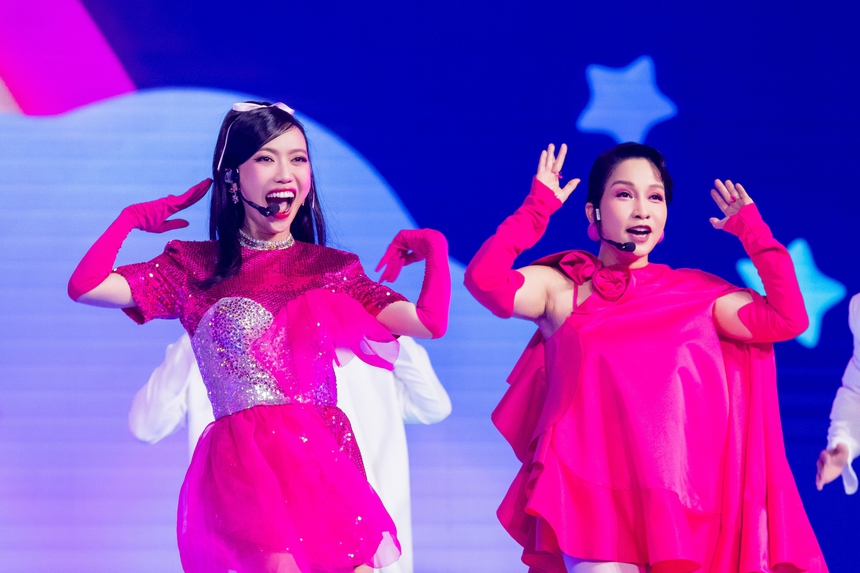 Khi ‘Chị đại’ Hồng Nhung, Lệ Quyên và Mỹ Linh vượt qua chính mình để ‘Đạp gió rẽ sóng’ - Ảnh 3.