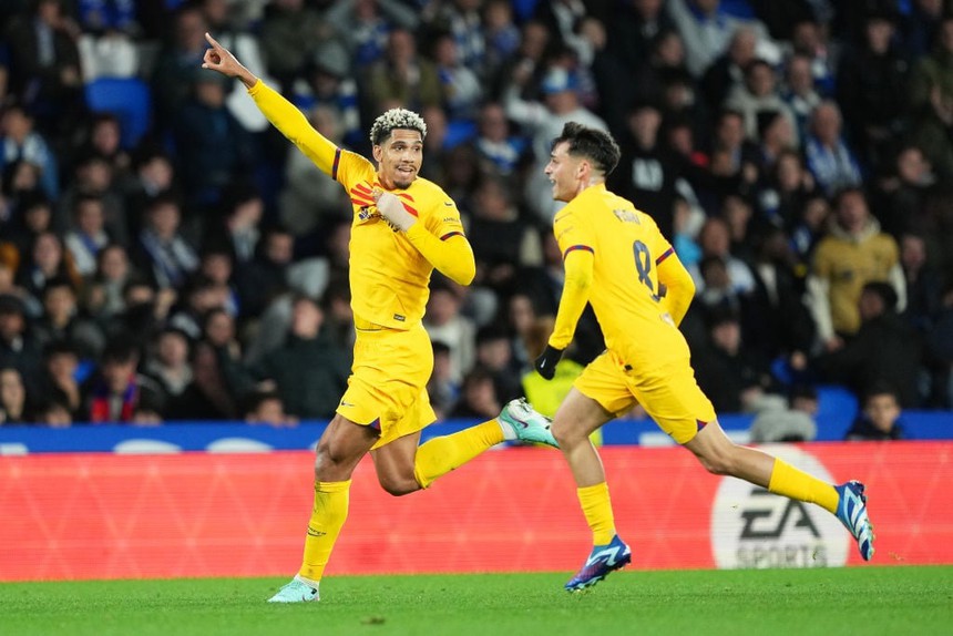 Barcelona thắng ngoạn mục nhờ bàn thắng của ngôi sao phòng ngự phút 90+2 - Ảnh 3.