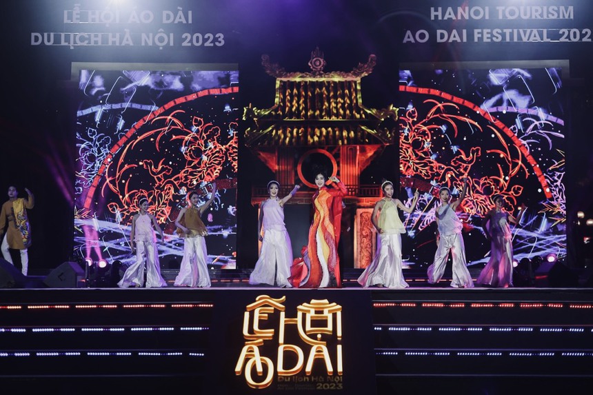 Đạo diễn Phạm Hoàng Giang: Khoác chiếc 'áo mới' cho các lễ hội văn hoá - Ảnh 1.