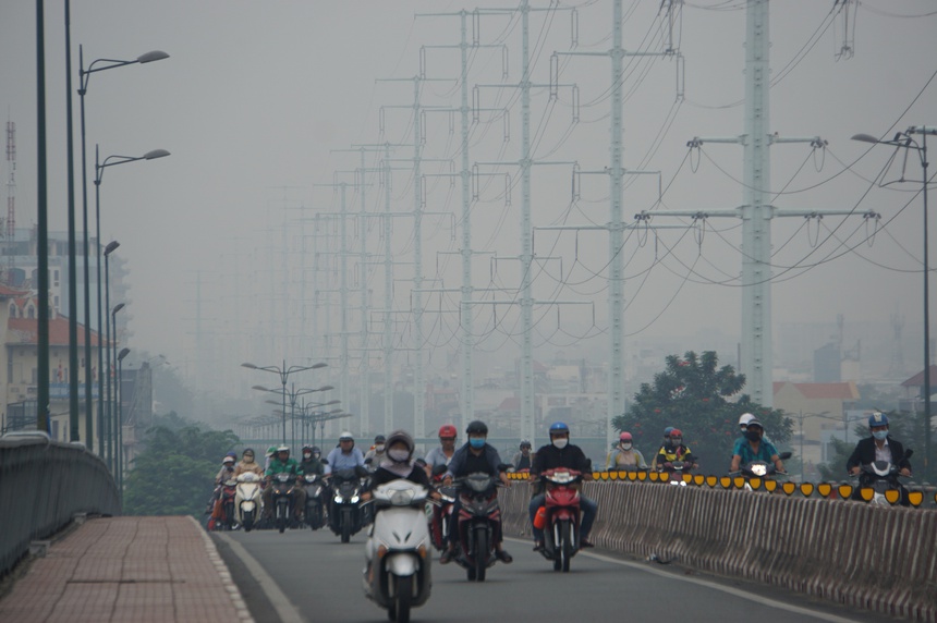 Khu vực Đông Bắc Bộ, Hà Nội và Bắc Trung Bộ có sương mù vào sáng sớm - Ảnh 1.