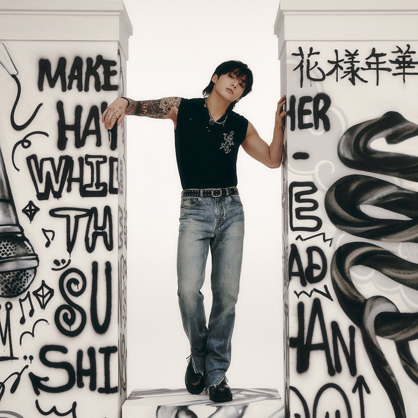 Fan nghi vấn Jungkook BTS sắp có chuyến lưu diễn solo toàn cầu - Ảnh 3. Fan nghi vấn Jungkook BTS sắp có chuyến lưu diễn solo toàn cầu - Ảnh 3.