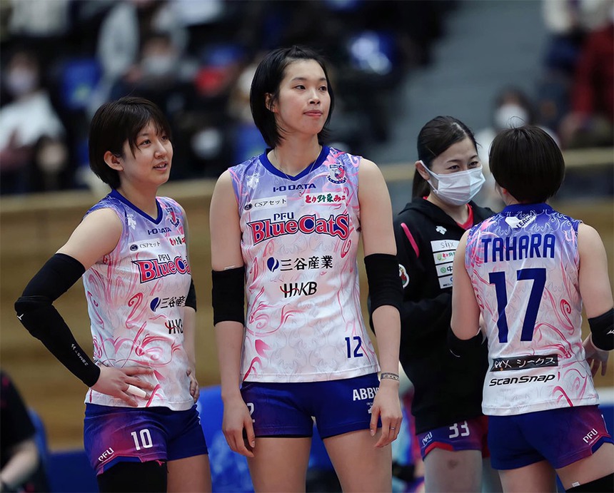 Thanh Thúy là ngoại binh Đông Nam Á ghi nhiều điểm thứ hai tại Nhật Bản, khiến đối thủ phải nể phục - Ảnh 4. Thanh Thúy là ngoại binh Đông Nam Á ghi nhiều điểm thứ hai tại Nhật Bản, khiến đối thủ phải nể phục - Ảnh 4.