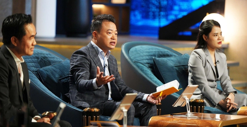 Hot TikToker Long Chun gọi vốn thành công ở Shark Tank Việt Nam nhờ món ăn gia truyền - Ảnh 3. Hot TikToker Long Chun gọi vốn thành công ở Shark Tank Việt Nam nhờ món ăn gia truyền - Ảnh 3.