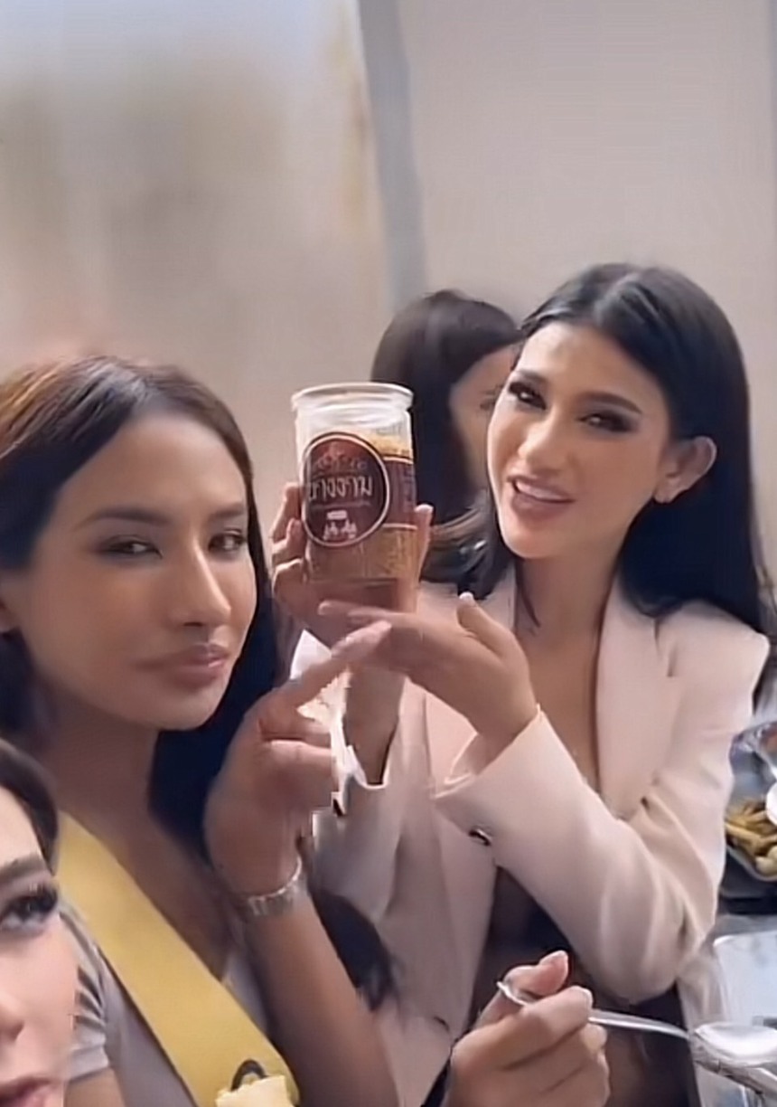 Dân mạng phản ứng ra sao việc dàn người đẹp livestream bán hàng hậu đăng quang Miss Grand International 2023 - Ảnh 3.