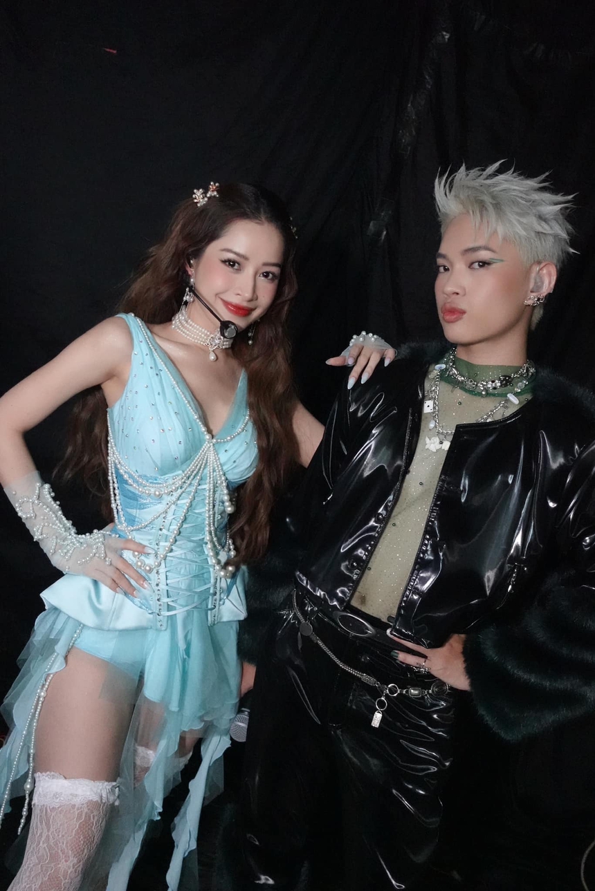 Hậu ‘Đạp gió’, Chi Pu phủ sóng mạnh mẽ cả về âm nhạc lẫn phim ảnh - Ảnh 8. Hậu ‘Đạp gió’, Chi Pu phủ sóng mạnh mẽ cả về âm nhạc lẫn phim ảnh - Ảnh 8.