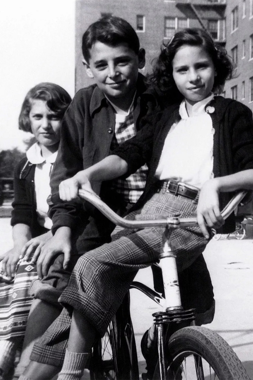 Ca sĩ-diễn viên huyền thoại Barbra Streisand phát hành hồi ký sau gần 40 năm trì hoãn  - Ảnh 4.