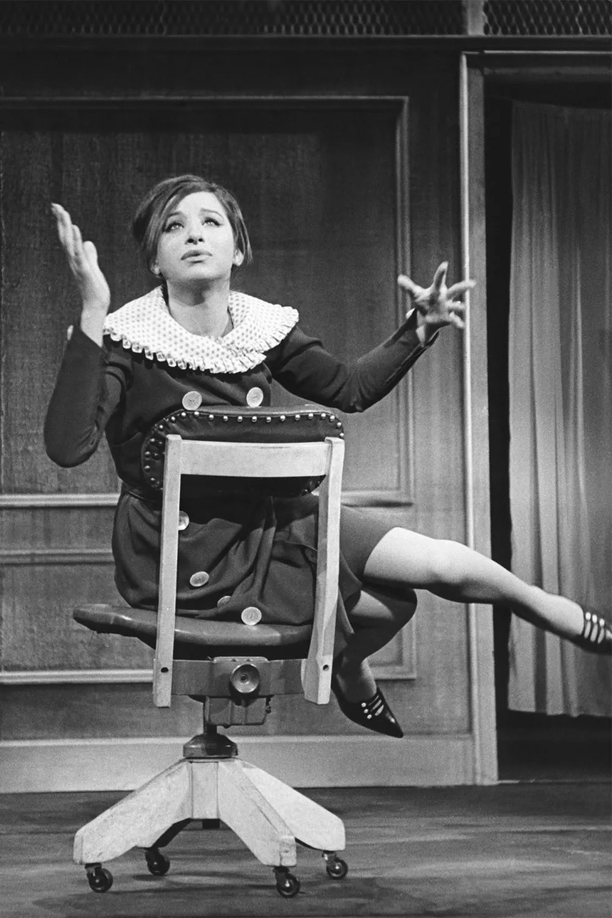 Ca sĩ-diễn viên huyền thoại Barbra Streisand phát hành hồi ký sau gần 40 năm trì hoãn  - Ảnh 8.