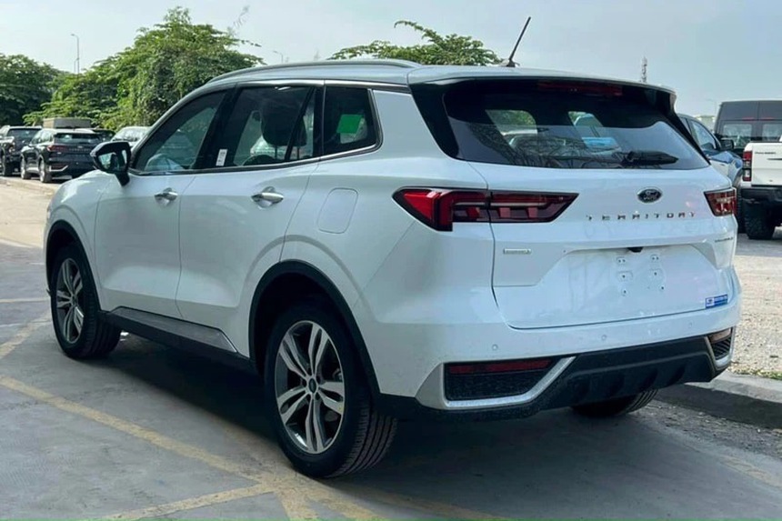 Tin xe hôm nay 8/11: Lộ ảnh Mitsubishi Xforce đầu tiên về Việt Nam, Toyota Fortuner được ưu đãi gần 140 triệu đồng - Ảnh 5. Tin xe hôm nay 8/11: Lộ ảnh Mitsubishi Xforce đầu tiên về Việt Nam, Toyota Fortuner được ưu đãi gần 140 triệu đồng - Ảnh 5.
