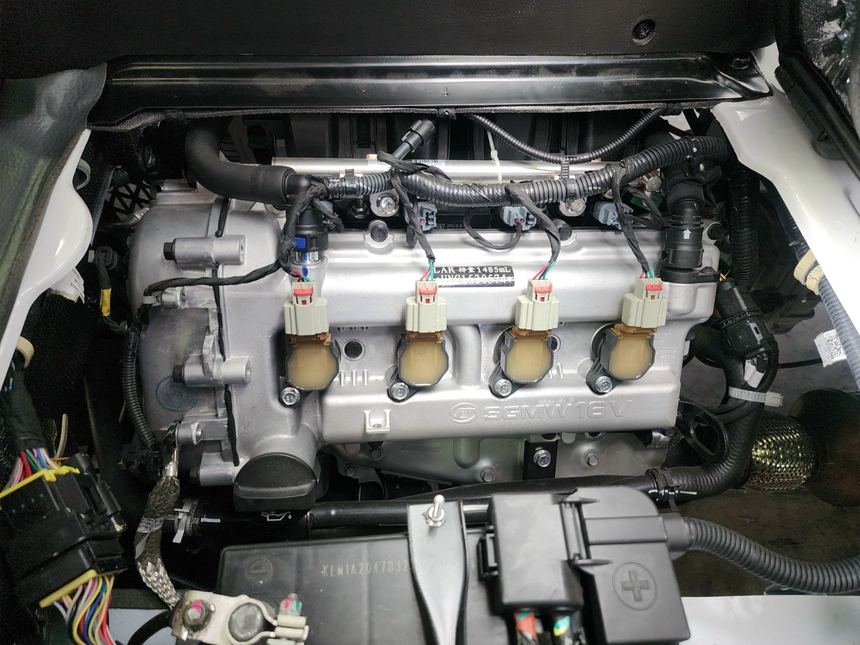 Ra mắt xe tải nhẹ máy xăng TQ Wuling N300P tiêu chuẩn Euro 5 - Ảnh 3.