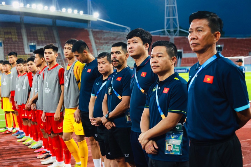 Ông Trần Văn Quỳnh, Chủ tịch Công ty CP Tập đoàn Vị Trí Vàng: "Cà phê và bóng đá là hai tình yêu lớn của đời tôi - Ảnh 6.