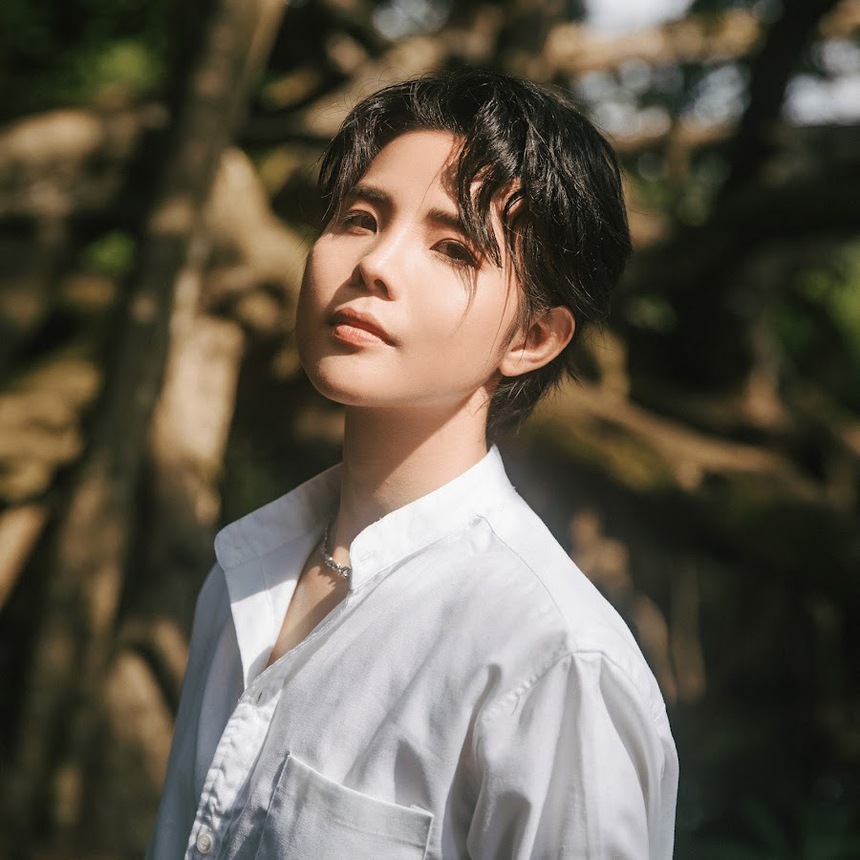 Nghệ sĩ Việt công khai giới tính: Tự tin giữ màu, sống hạnh phúc - Ảnh 1.